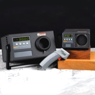Fluke 9132, 9133 Portable Infrared Calibrator