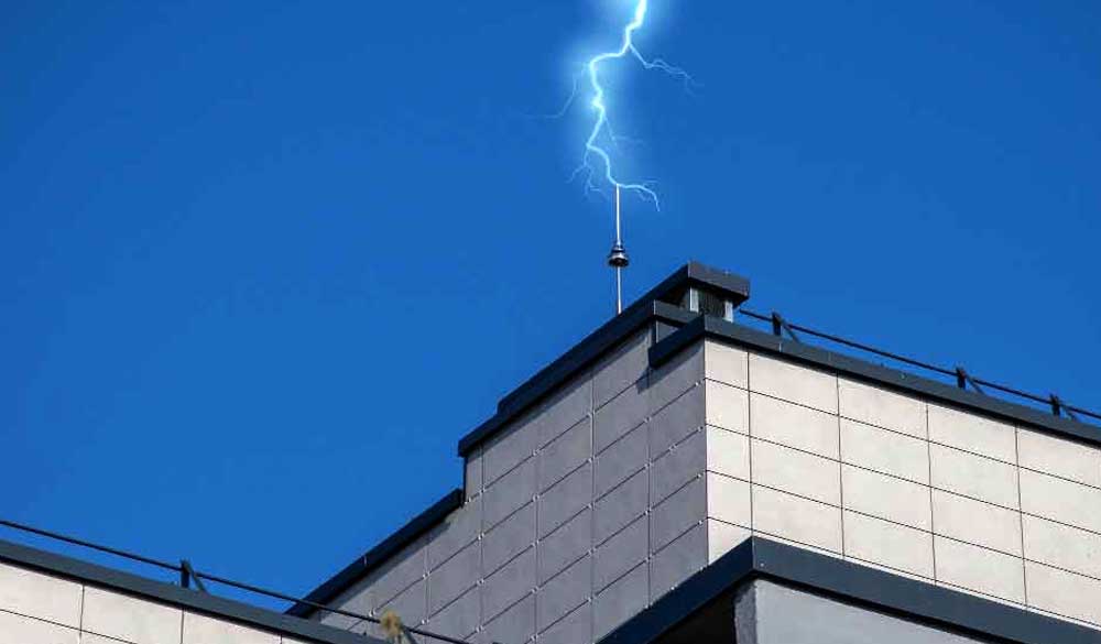Smart Lightning Protection System